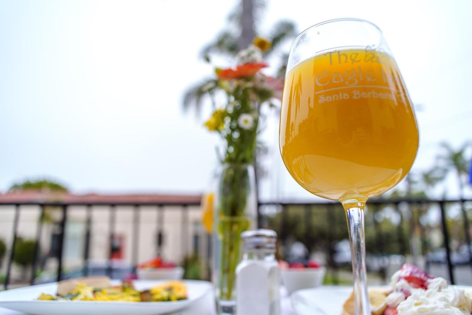 The Eagle Inn Santa Barbara Ngoại thất bức ảnh